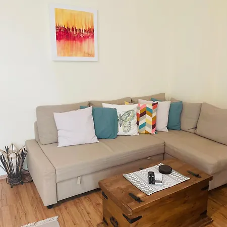 Apartman In Bansko, Very Close To The Gondola *